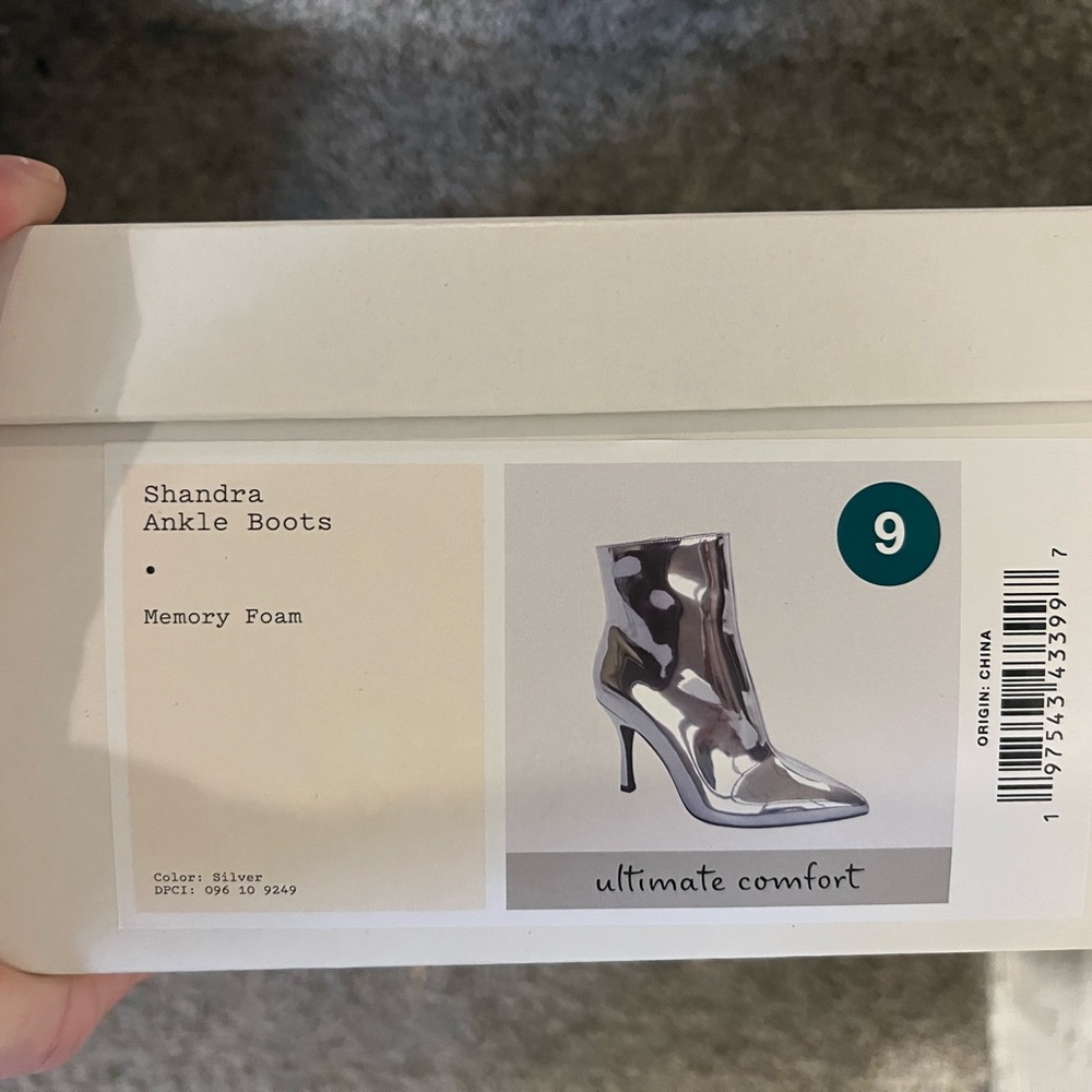 Shandra Silver Ankle Boots